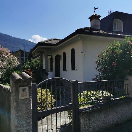 Casa Vacanze - Residenza Elvezia Tirano Kültér fotó