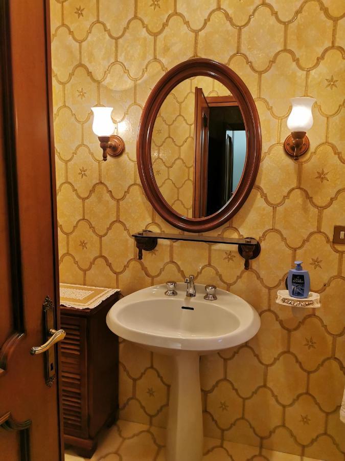 Casa Vacanze - Residenza Elvezia Tirano Kültér fotó