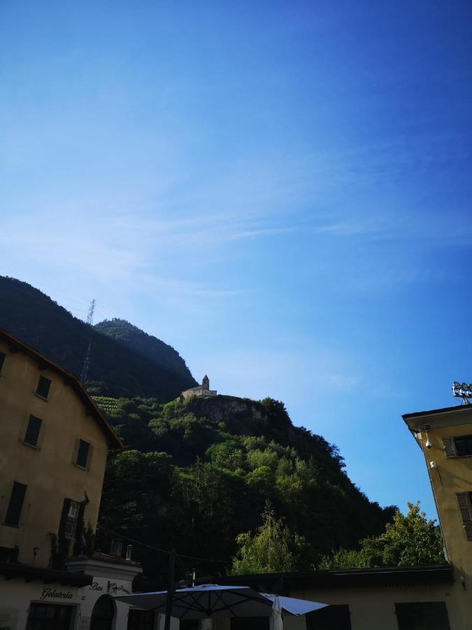 Casa Vacanze - Residenza Elvezia Tirano Kültér fotó